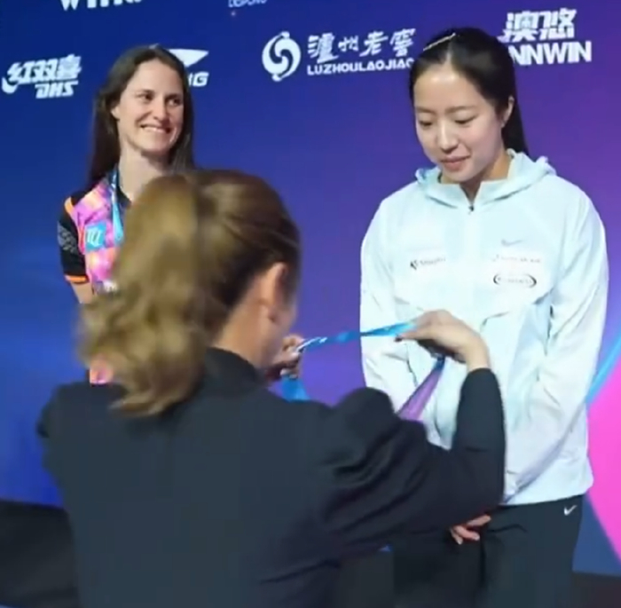 bob半岛体育官方网站-21岁申裕斌直言铜牌不满足！复仇世三仅为开始 捐款1亿韩元人美心善|世界杯|莎宾·温特|杭州亚运会|刘诗雯|捐赠_新浪体育_新浪新闻